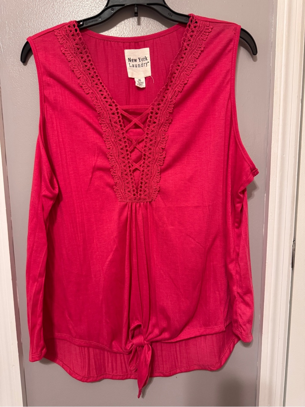 New York Laundry Women's Hot Pink Lace-Up Tie Front Tank